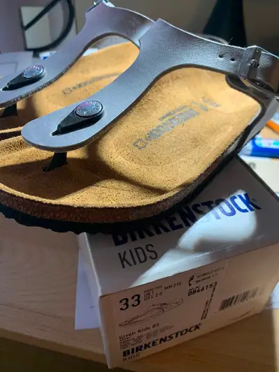 New Birkenstock Girl's Gizeh Sandals size 2 (33 EU) 21 cm, View more
