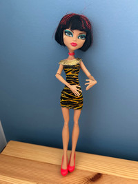 Monster High Doll - Cleo De Nile Student Disembody