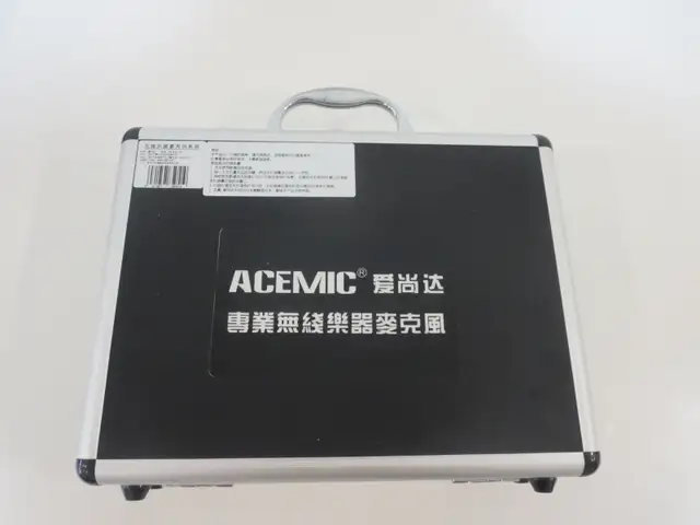 VITOPAL ACEMIC PR-8/AT-20 Wireless Microphone for Accordion in Pro Audio & Recording Equipment in Stratford - Image 9