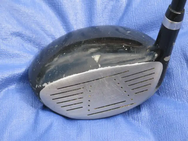 Adams Golf 5 Wood Patriot 19 Degree Graphite Shaft RH Club in Golf in Regina - Image 4