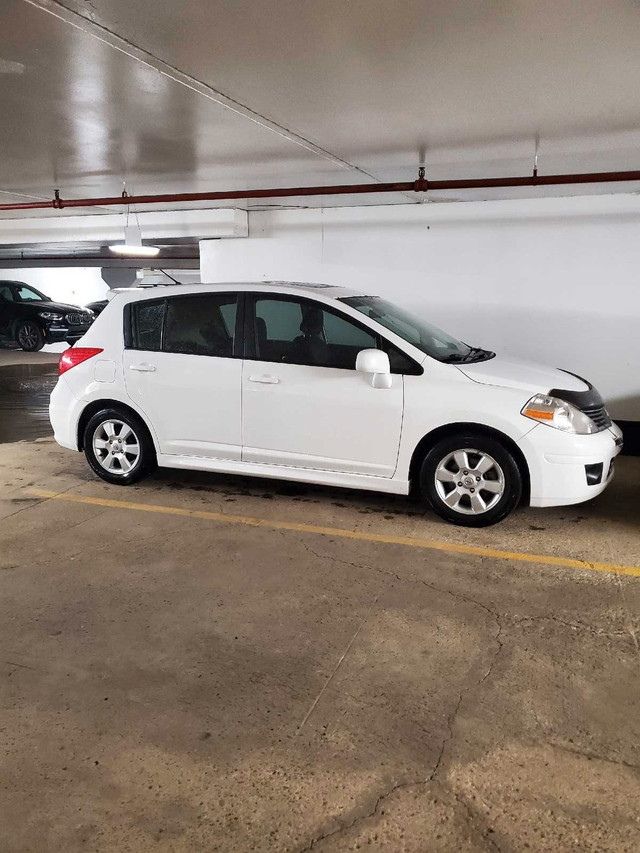 2007 Nissan Versa Automatic Hatchback in Cars & Trucks in Edmonton
