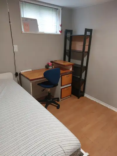 Near Mohawk a Basement for Rent