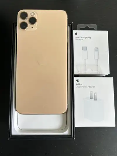 iPhone 11 PRO MAX 256GB **Airpods Package/Delivery**, View more