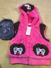 Brand New Cute pink girls Vest with hood - NWT - 2T
