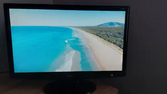 Moniteur Acer 23" HDMI Monitor in Monitors in Laval / North Shore - Image 4