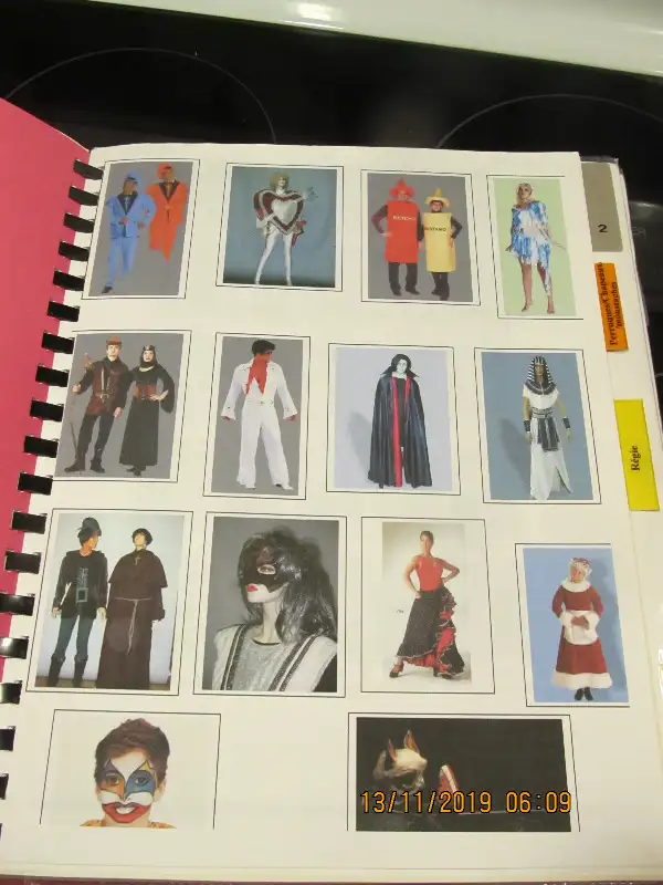 GUIDE DE TRAVAIL - pour Théâtre _Complet déguisements in Costumes in Sherbrooke - Image 2