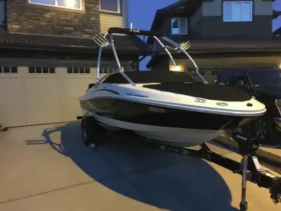 2009 Sea Ray 185 Sport with 4.3 Inboard/Outboard Mercruiser 2nd owner Only 215 hours Upgraded Quick...