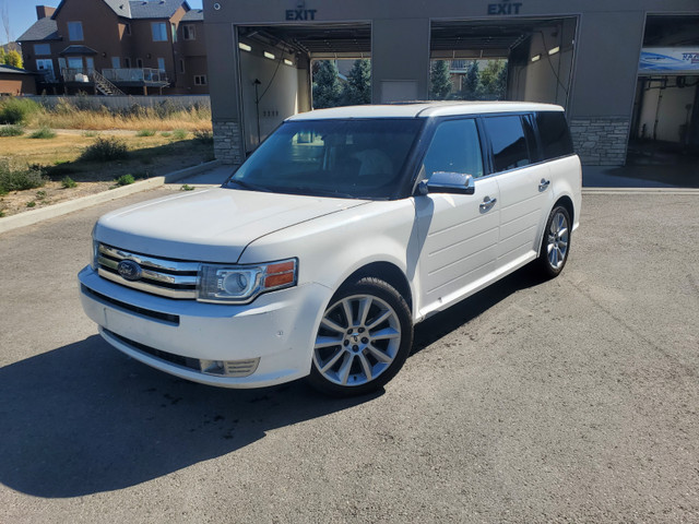 2011 Ford Flex EcoBoost twin turbo, AWD, loaded, good shape in Cars & Trucks in Lethbridge - Image 2