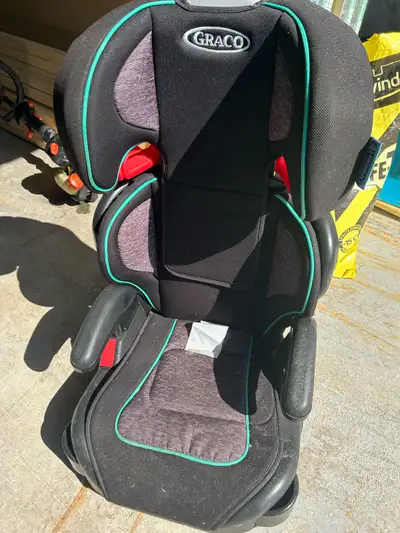 Graco Booster seat with removeable backing. In good shape. Not stained or anything. Just a little du...