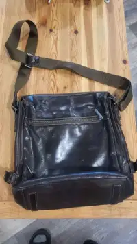 Full leather messenger bag Ashton & Aston