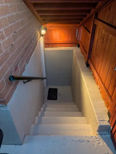 - 1 Bedroom in a basement apartment available in Mississauga. - Start Date: August 27 2026 - Prime l...