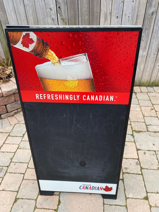 MOLSON CANADIAN ADVERTISING CHALKBOARD SIGN $60 in Arts & Collectibles in City of Toronto