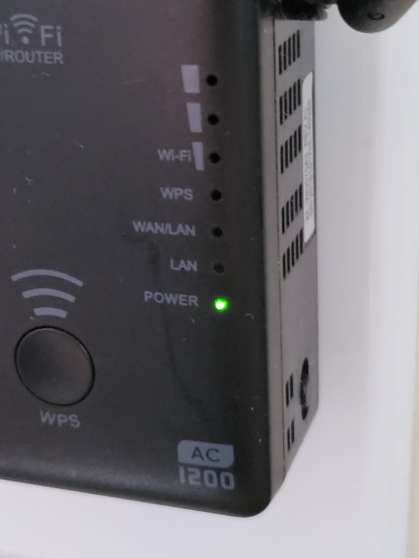 WavLink AERIAL D4 – AC1200 Dual-band Wireless AP/Range Extender in Networking in Dartmouth - Image 3