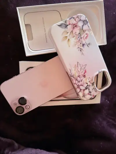 à vendre , iPhone 15, View more