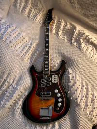 1968 Silvertone Model No. 26877 vintage electric guitar