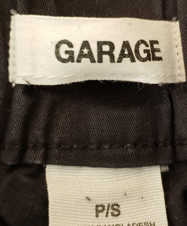 Ladies Cargo Pants- Size Small- Garage Clothing Company in Women's - Bottoms in Oakville / Halton Region - Image 3
