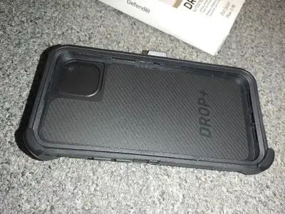 OtterBox Defender Drop Series case for the iPhone 13,14,15, 16E, View more