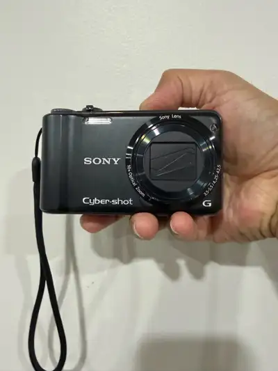Sony DSC-HX5 with charger/Battery, View more