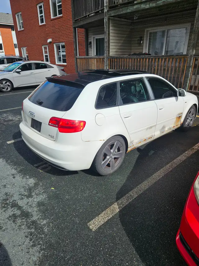 2010 Audi a3571064679871948803