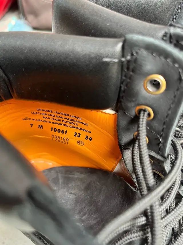Timberland Black Boots in Men's Shoes in Mississauga / Peel Region - Image 4
