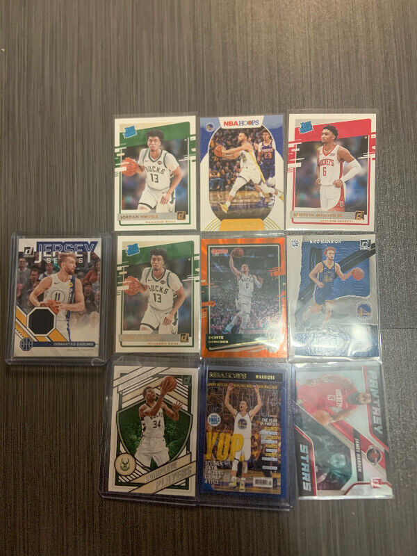 Basketball cards. Curry and others in Arts & Collectibles in St. Catharines