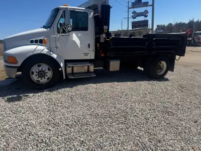 2005 Sterling dump auto trans hydraulic brake 13.9 Voth dump pre emission truck 104,000km actual . E...