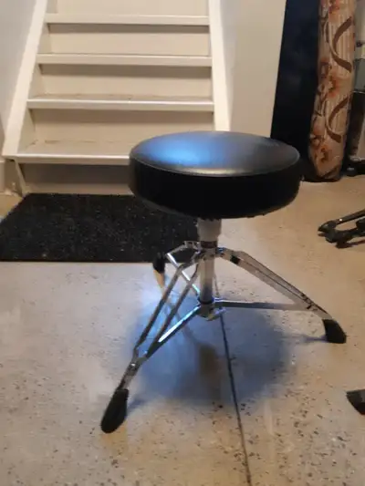 Double braced Yamaha drum seat, View more