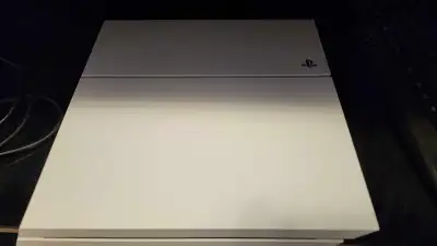 PS4 Destiny 2 edition, View more