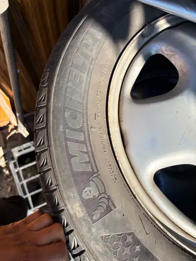 These Michelin 225/65R17 tires are in great, pre-owned condition and are ready to provide reliable t...
