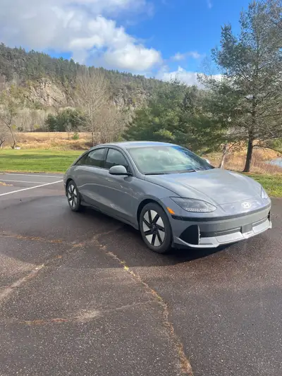 2025 Hyundai Ioniq 6 Preferred Long Range RWD – Estate Sale • 10,000 km • Immaculate • Extra Winter...