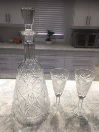 Crystal Decanter and Glass Set (Brand New)