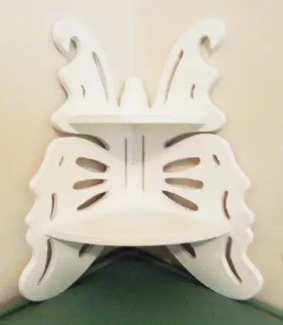 VINTAGE 50's WOOD CORNER WALL HANGING SCROLL  KNICK KNACK SHELF, View more