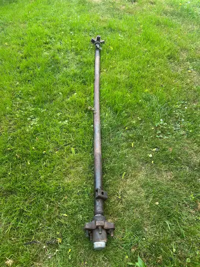 2000 lb axle in good used condition. Bearings need to packed with grease.