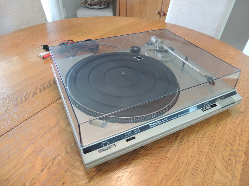Technics SL B20 Turntable Stereo Systems & Home Theatre Chatham
