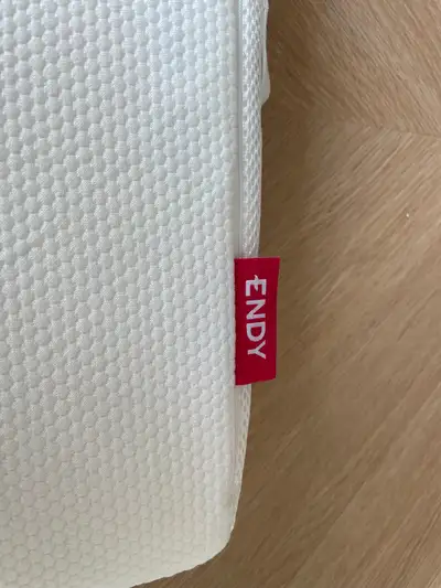 Free Endy Queen Size Mattress Topper (only used one night), View more