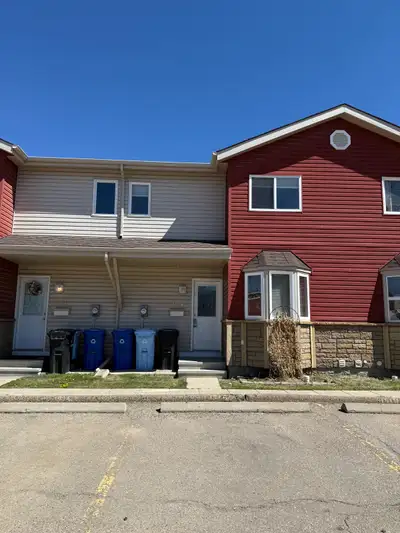 3-Bedroom Townhome for Rent in Dickinsfield!