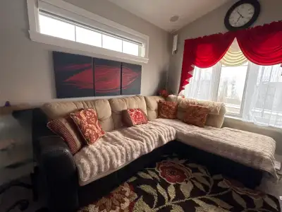 2 pieces L shaped sofa and wall canvas, View more