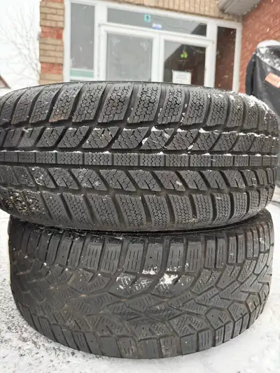 205 55 16 winter tires. Used. 1 is brand new. Came off kia forte. Will fit any 5x114.3 bolt pattern...