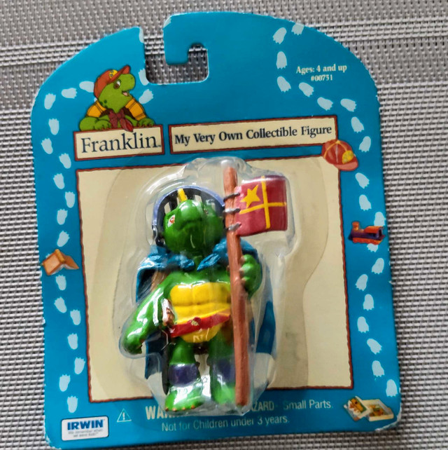 Vintage collectible Franklin keychain figurines lot of 2 in Arts & Collectibles in Hamilton - Image 4