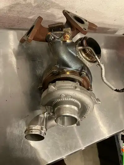 Garret 2056V Turbocharger. Basically new. Was parted off a new OM642 engine by BAAN powertrain. Does...