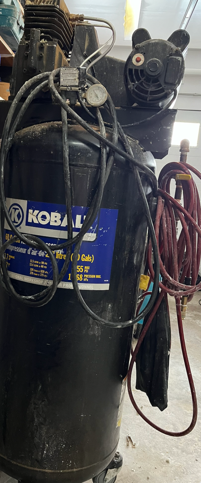 Kobalt Air Compressor in Power Tools in Mississauga / Peel Region - Image 3