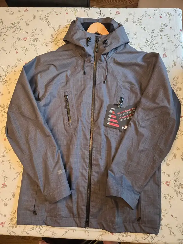Mens Waterproof/Dry jacket in Men's in Mississauga / Peel Region - Image 6