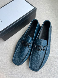 Gucci shoes for men size 43