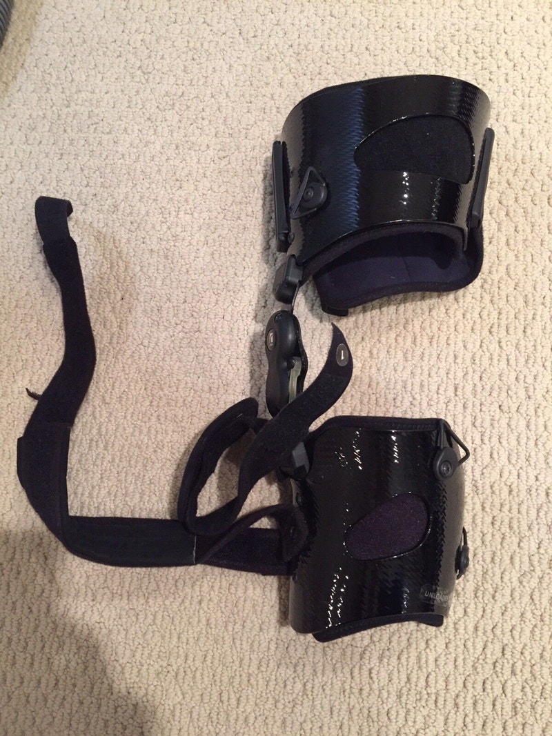 Ossur Knee Brace “Unloader” XT and Ossur Bag Health & Special Needs
