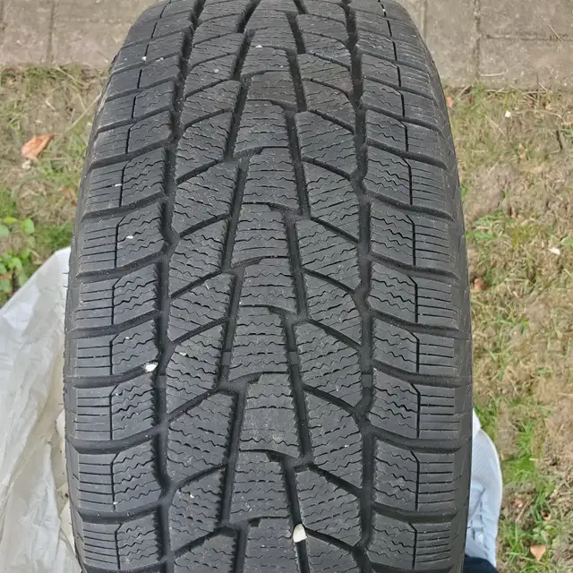 4 Winter Tires and Rims in Tires & Rims in Kitchener / Waterloo - Image 2