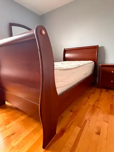 Twin Bedroom Set, View more