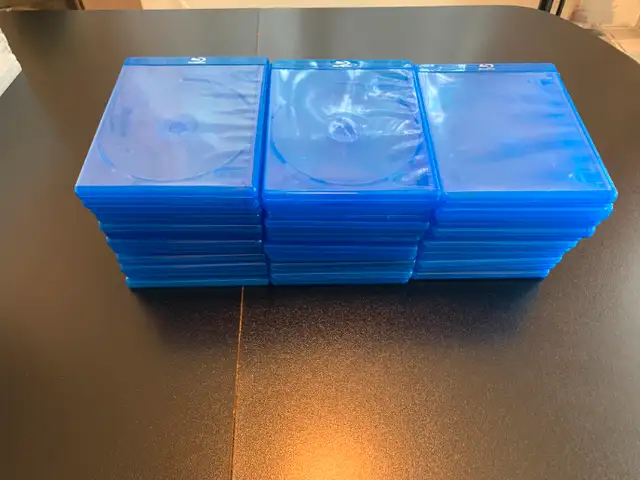 Empty Blu-Ray Cases in very good Condition in CDs, DVDs & Blu-ray in Ottawa - Image 3