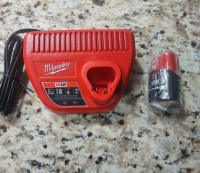 Milwaukee M12 Charger and Battery (CP1.5)