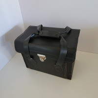⭐ Vintage Leather Camera Case
