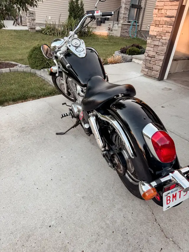 Honda Shadow ACE in Street, Cruisers & Choppers in St. Albert - Image 4